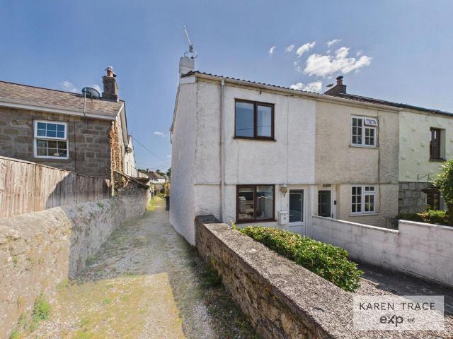 House for sale in St Stephen, Cornwall