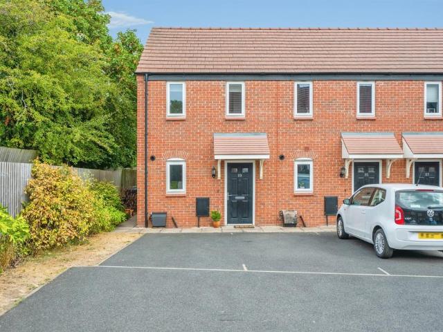 House for sale in Chellaston Fields, Egginton