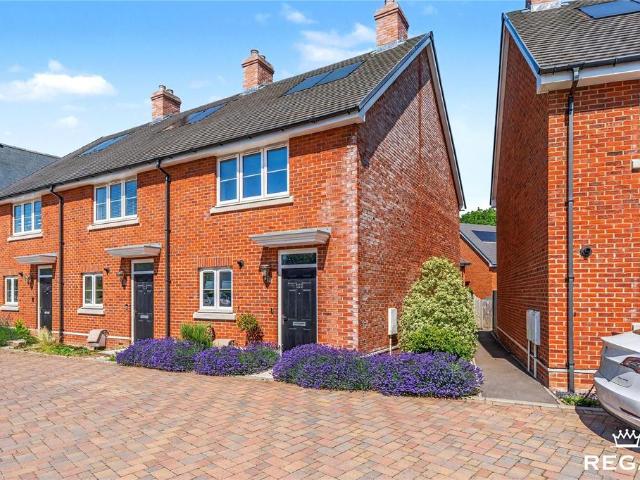 House for sale in Eastleigh, Helford
