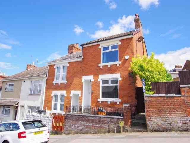 House for sale in Rodbourne, Swindon