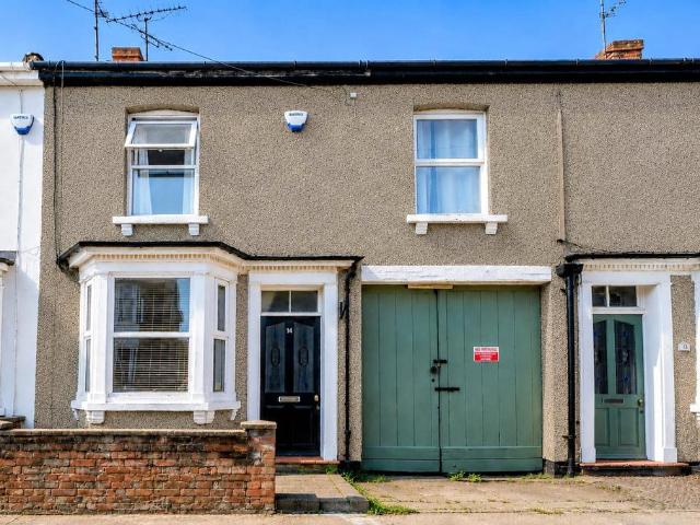 House for sale in Leighton-Linslade, Leighton Buzzard