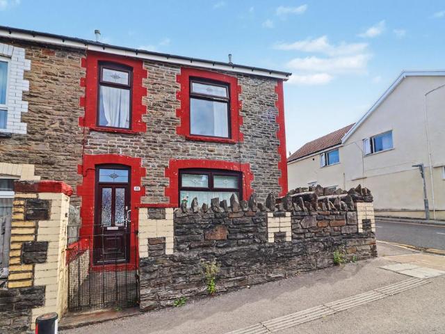 House for sale in Bargoed, Wales