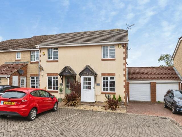 House for sale in Conham, Kingswood