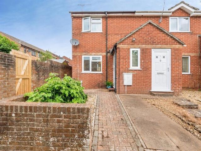 House for sale in Fordington, East Dorset