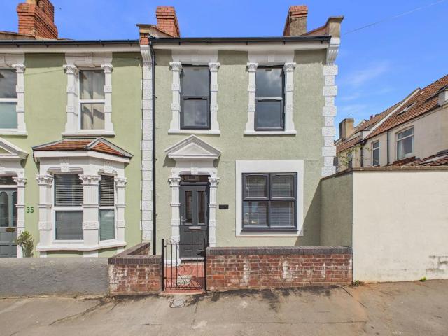 House for sale in Feckenham, City Of Bristol