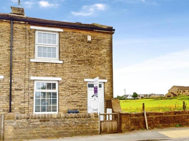 House for sale in Shelf, West Yorkshire
