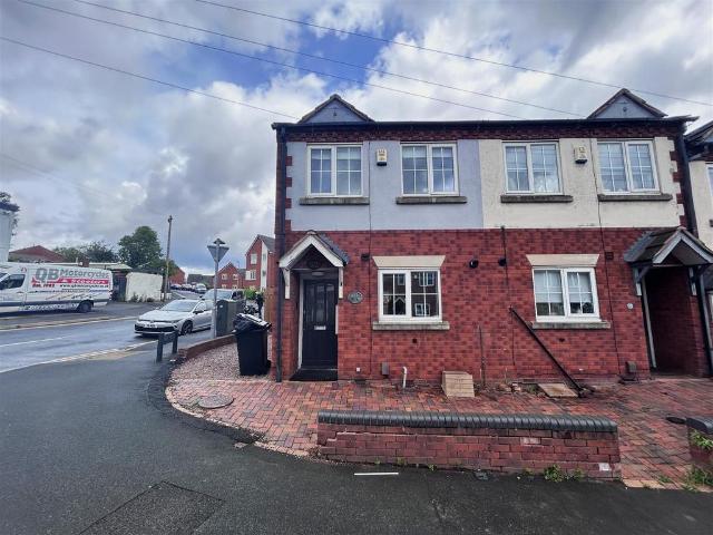 House for sale in Dunns Bank, Quarry Bank