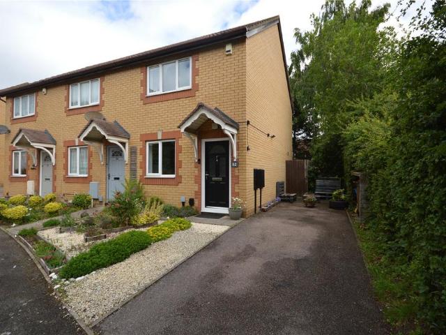 House for sale in Leagrave, Luton