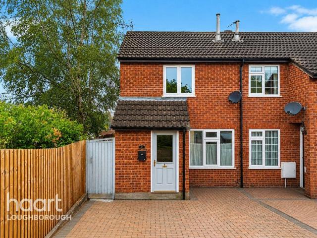 House for sale in Shepshed, Elmfield
