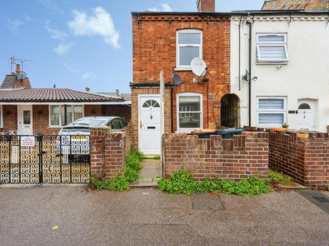 House for sale in South End, Bedford