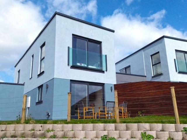 House for sale in Portwrinkle, Cornwall