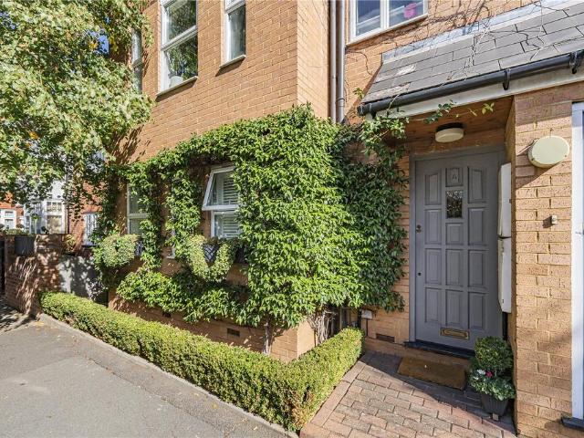 House for sale in Wimbledon Park, Greater London