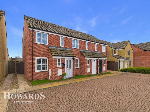 House for sale in Eastbridge, Suffolk