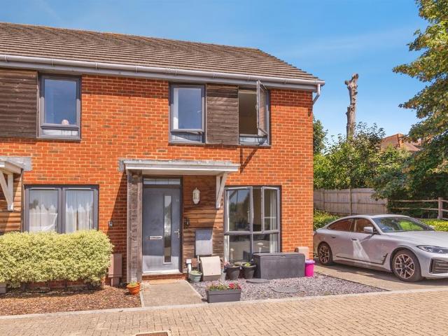 House for sale in Crookhorn, Spring Vale