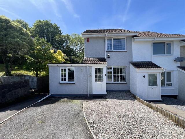 House for sale in Colebrook Village, Mount Wise
