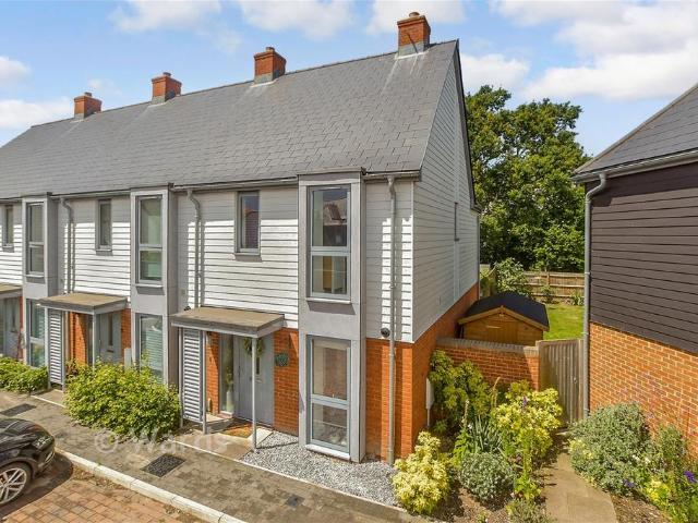 House for sale in Bridgefield, Kent