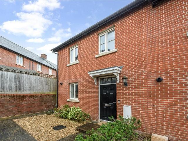 House for sale in Stanmore, Hampshire