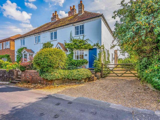 House for sale in Hampshire Farm, Spring Vale