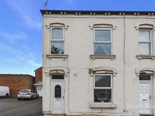 House for sale in Horbury, Wakefield