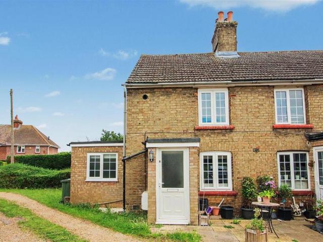 House for sale in Bedfordshire