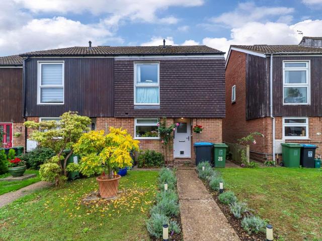House for sale in Bovingdon, Dacorum