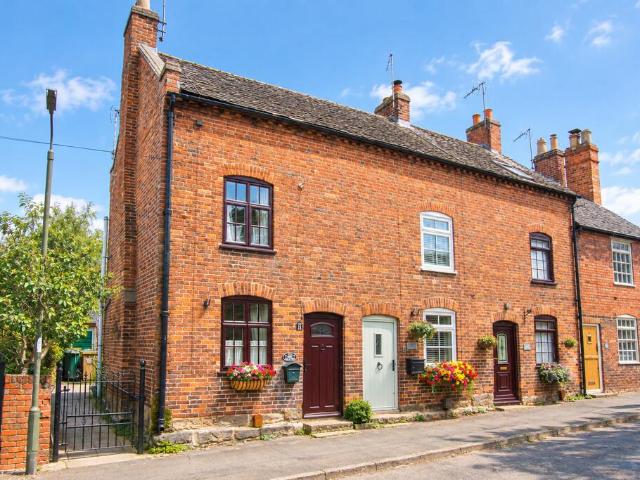 House for sale in Milton, South Derbyshire