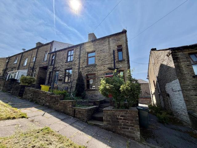 House for sale in Haworth and Stanbury, Haworth