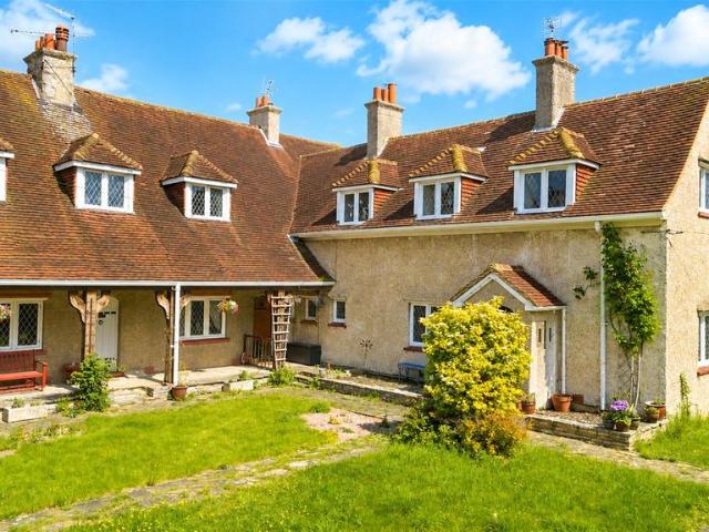 House for sale in Garston Park, West Berkshire