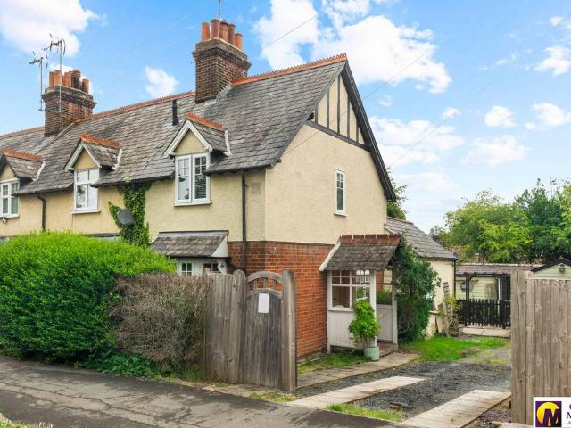 House for sale in Standon, Colliers End