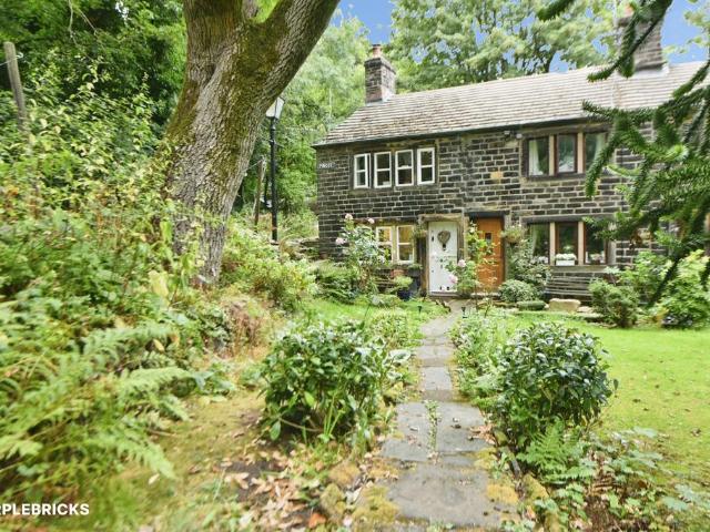 House for sale in Shaw and Crompton, Pendock
