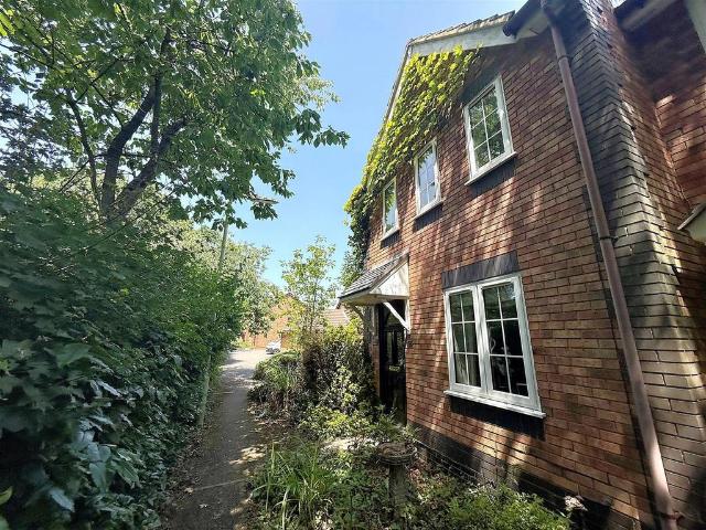 House for sale in Whiteley, Hampshire