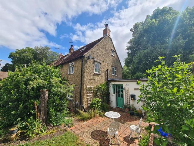 House for sale in Stourpaine
