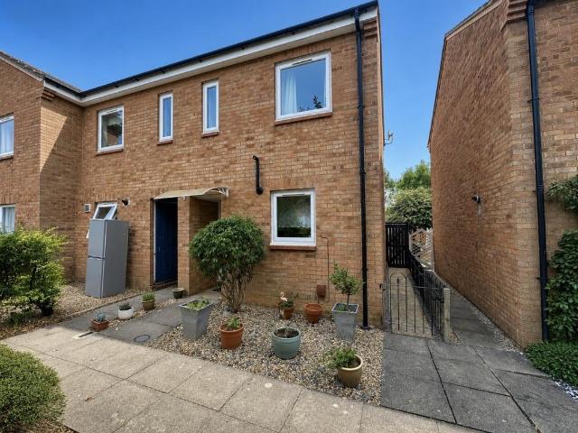 House for sale in Milton Keynes