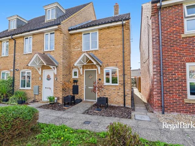 House for sale in Hampton Gardens, Peterborough