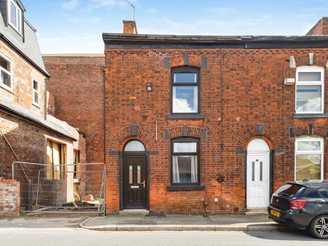House for sale in Georgia, Greater Manchester