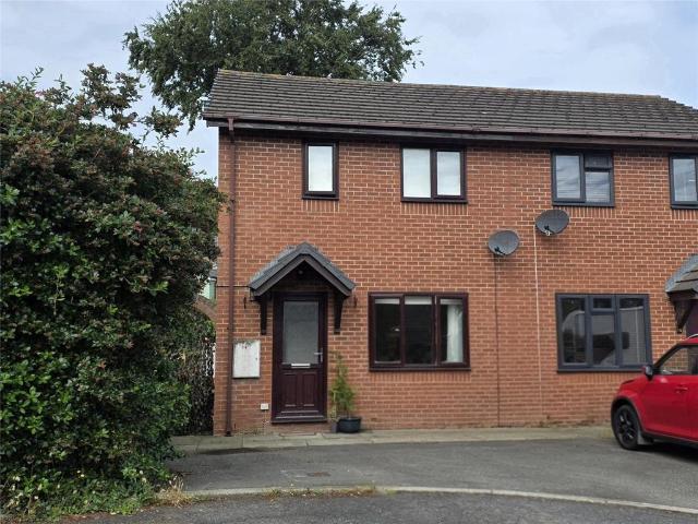 House for sale in Waun Fawr, Wales