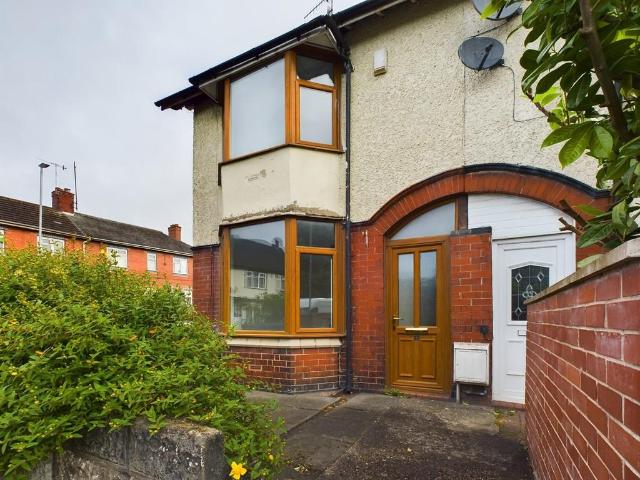 House for sale in Burslem, Stoke-on-Trent