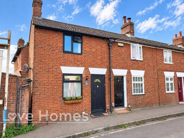 House for sale in Ampthill, Bedfordshire