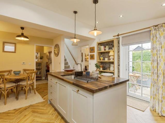House for sale in Sandown Park, Kent