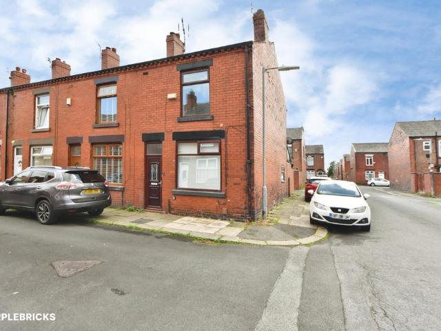 House for sale in Farnworth, Bolton