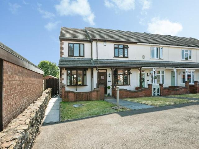 House for sale in Coseley, West Midlands