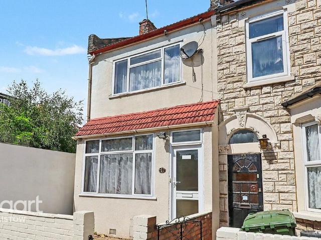 House for sale in Upton Park, Greater London