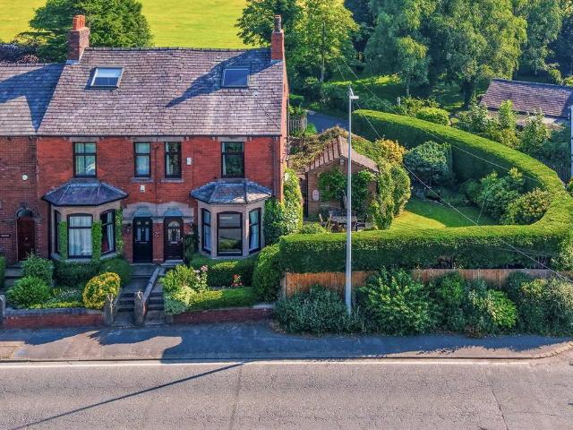 House for sale in Andertons Mill, Lancashire