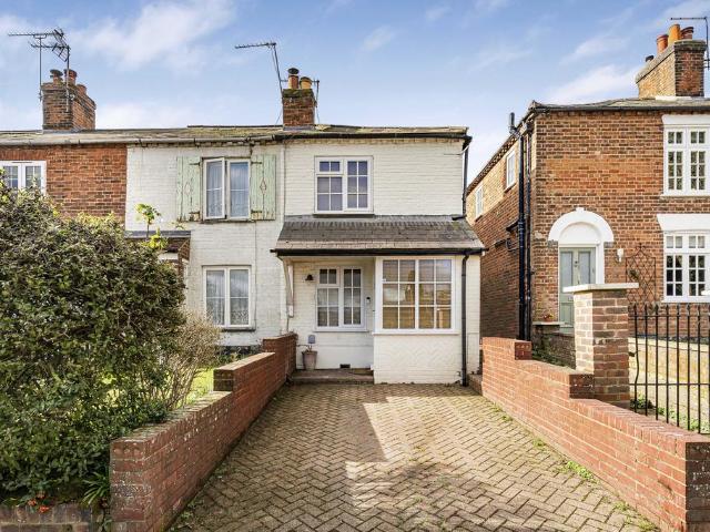 House for sale in Five Acres, Hertfordshire