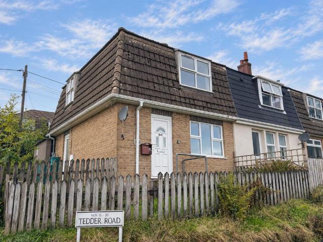 House for sale in Hallaze, Scredda