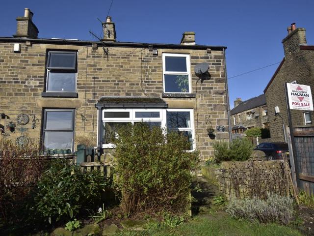 House for sale in Buxworth, Charlesworth