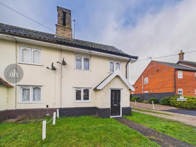 House for sale in Bedingfield, Suffolk