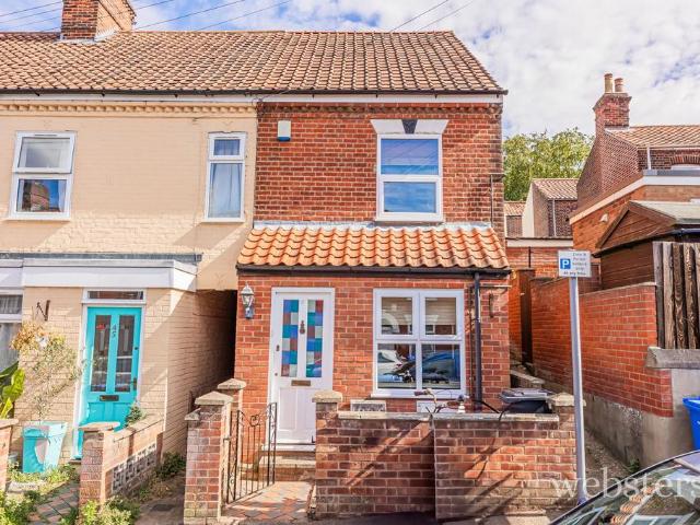 House for sale in East Bank, Norfolk