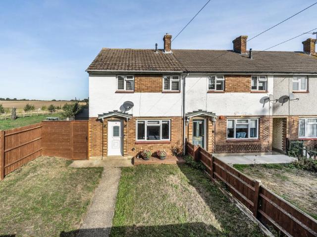 House for sale in Sutton-at-Hone and Hawley, Monks Orchard