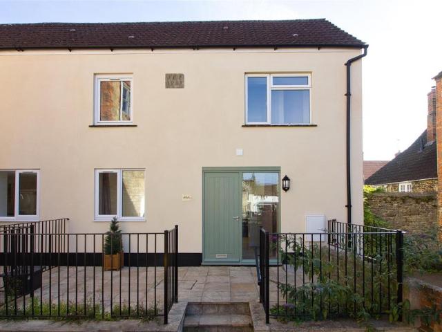 House for sale in Malmesbury, Wiltshire